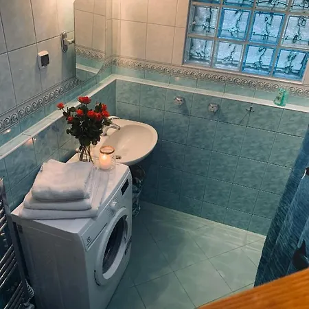 Kamienica Monciak アパート *